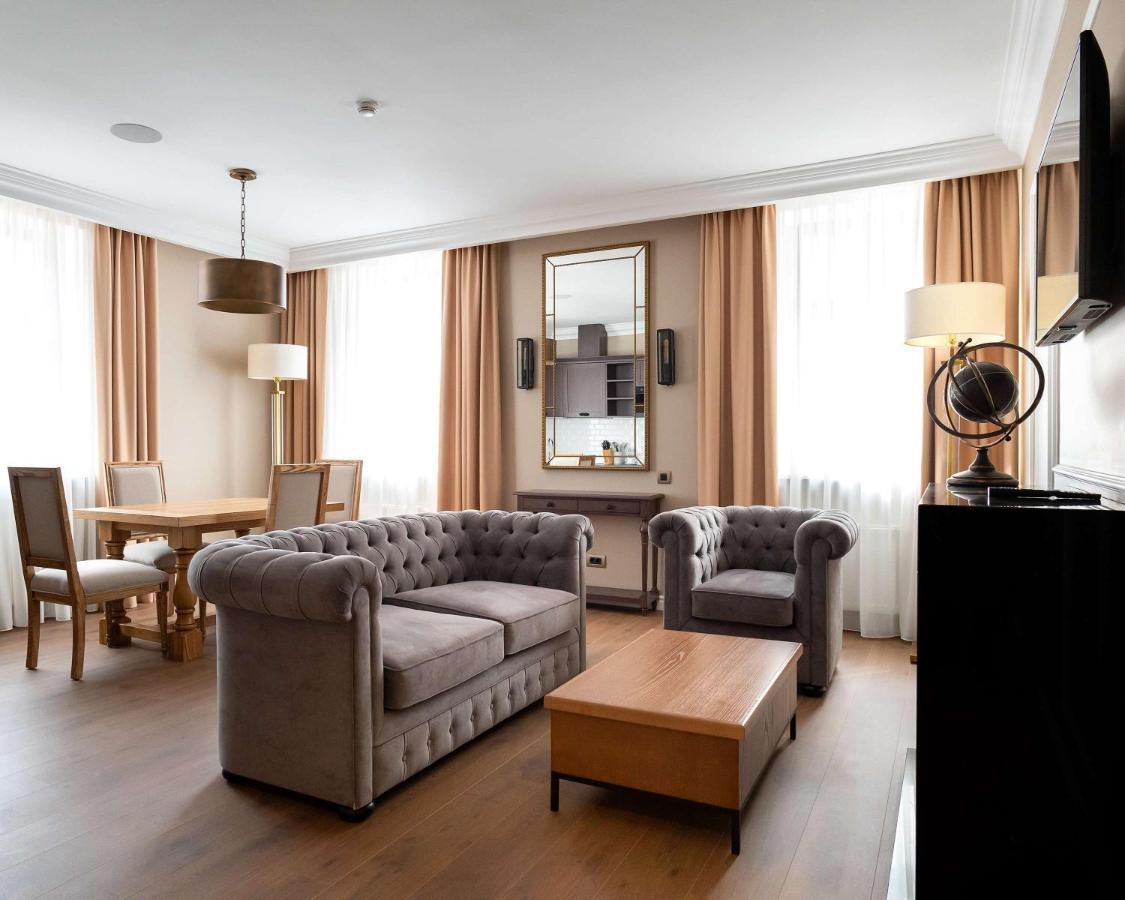 Best Western Plus Market Square Lviv Exterior foto
