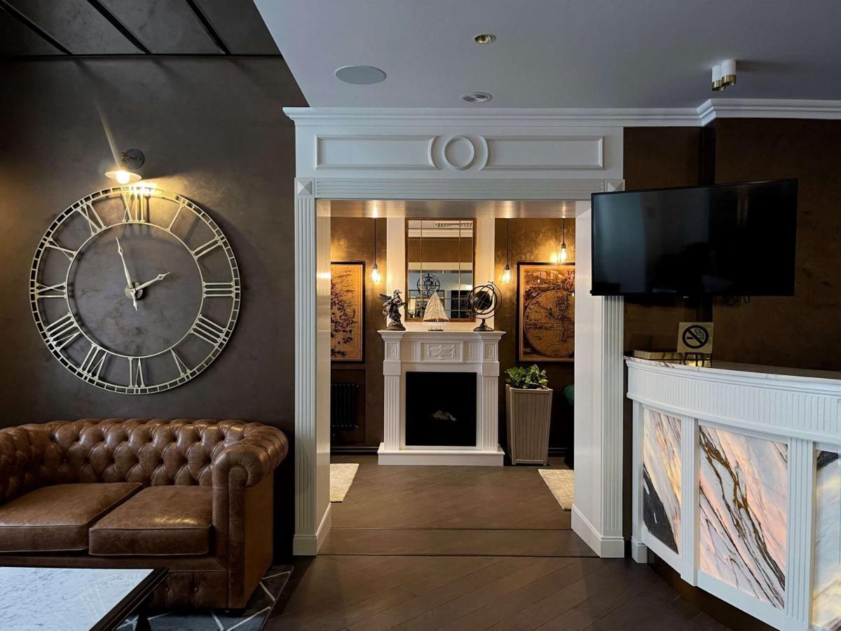 Best Western Plus Market Square Lviv Exterior foto