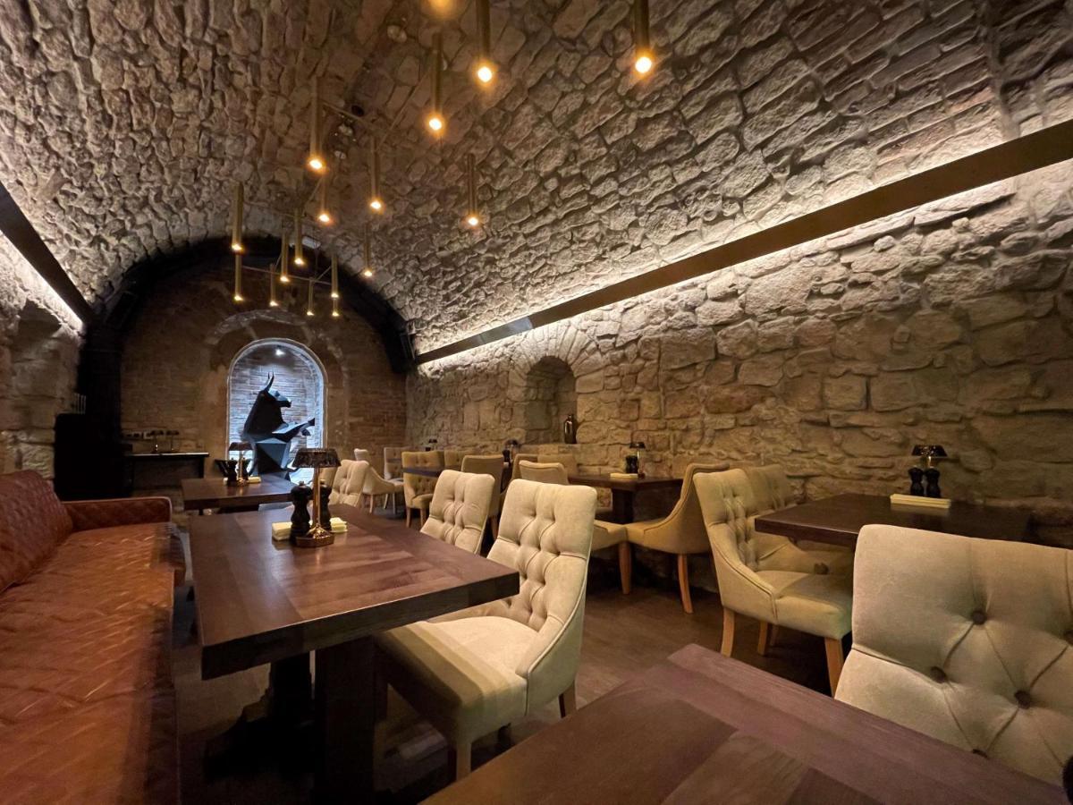 Best Western Plus Market Square Lviv Exterior foto
