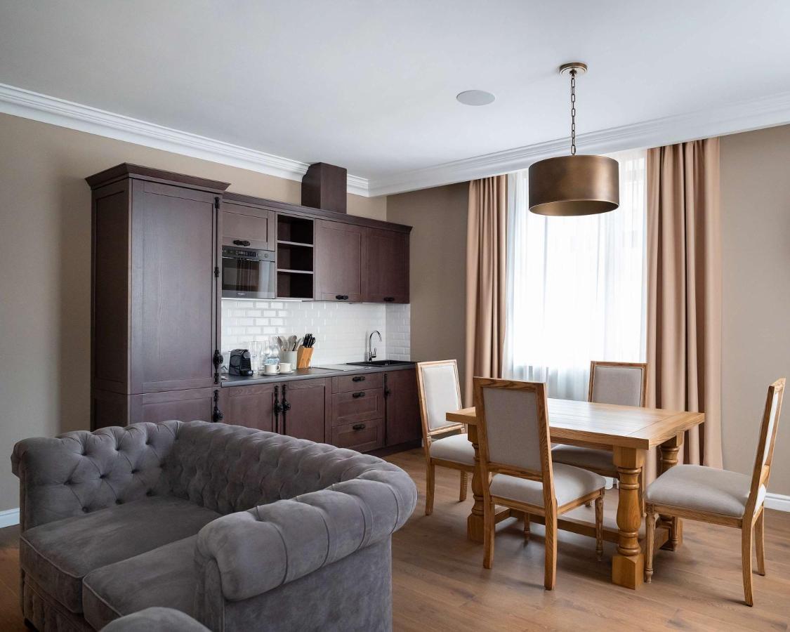 Best Western Plus Market Square Lviv Exterior foto